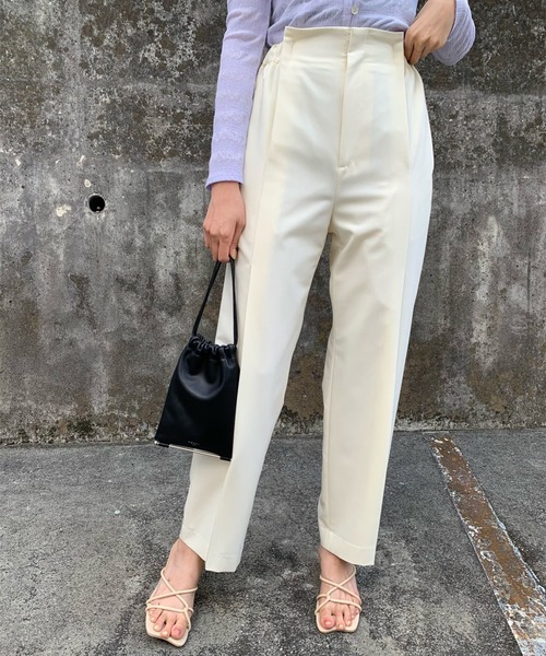 パンツ DIMENSIONAL TUCK PANTS Ameri（アメリ）の「DIMENSIONAL TUCK PANTS（その他パンツ
