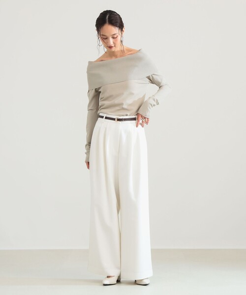 BEAMS　オフショルダー　ベージュニット　長袖 Demi-Luxe BEAMS（デミルクス ビームス） ニット セーター 「ビームス