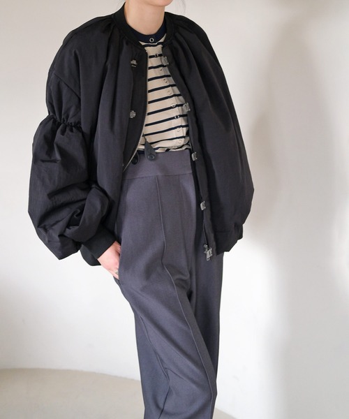 新品♡AKTE ギャザーナイロンブルゾン AKTE（アクテ） ブルゾン 