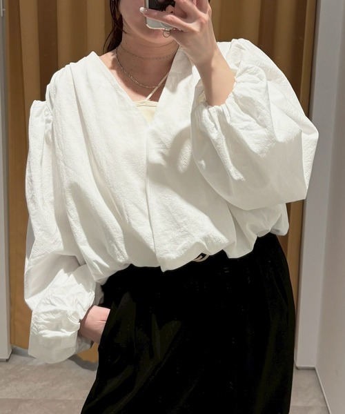 MUHET（ミュエータ） ブラウス シャツ v neck balloon blouse / V