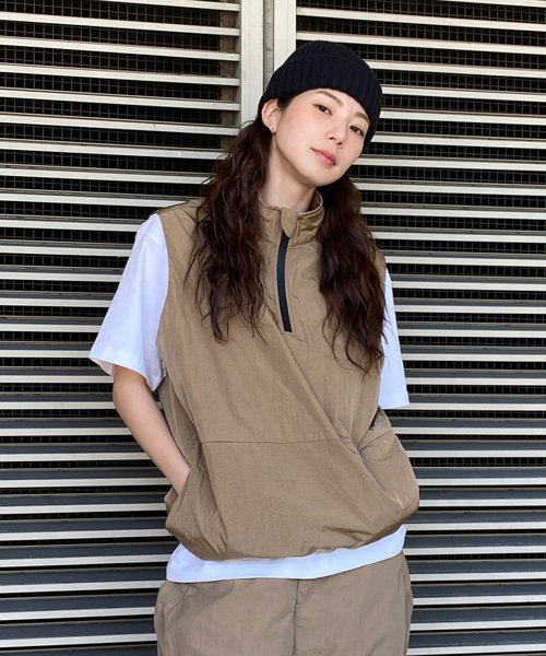 UNDERSTATEMENTs ベスト ジレ 「ユニセックス」ナイロンプル