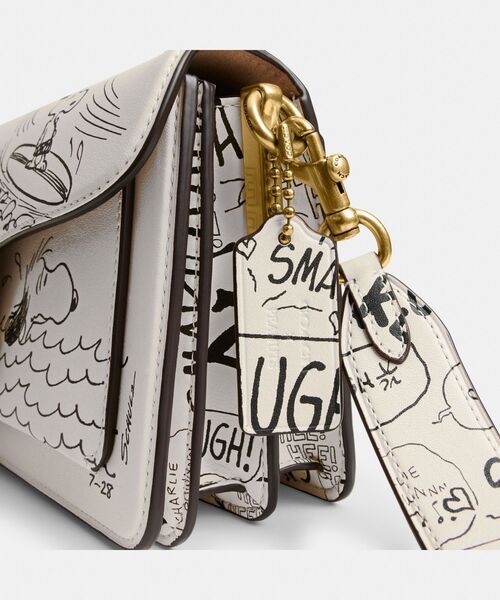 Coach x スヌーピー■コーチ コラボ タビーショルダーバッグ26 公式】COACH – コーチ | 【COACH X PEANUTS】タビー ショルダー