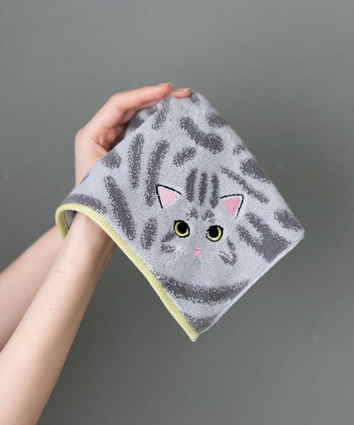 ハンカチ 「今治タオル」ニャンコの毛並みをそのまま表現した、ふわふわ刺繍入り今治タオルハンカチ。猫好き必見の愛らしいデザインと、職人技で仕上げた… | MILLION CARATS | 26