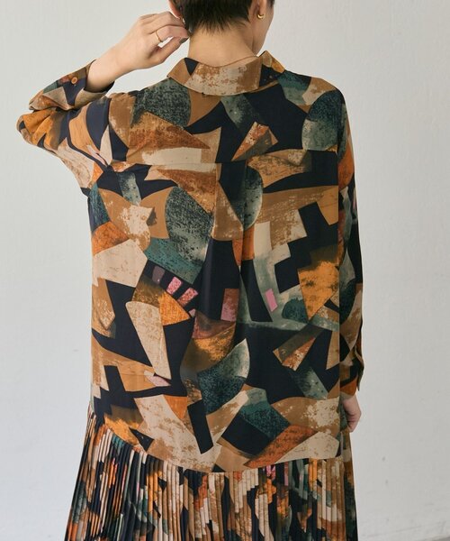 ear PAPILLONNER（イア パピヨネ） ワンピース 襟付きプリーツ