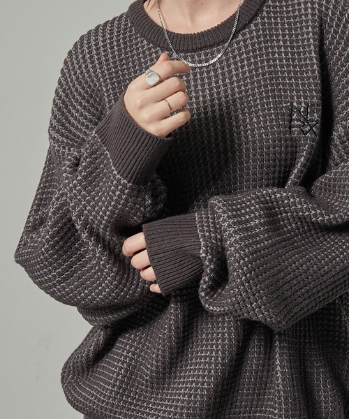 セーター ニット 「Alfred Alex」ワンポイントロゴ刺繍オーバーサイズ