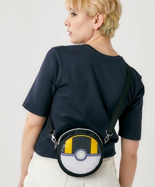 ショルダーバッグ バッグ ポケモン レスポートサック Leah Crossbody Set ピカチュウウルトラボール Zozotown Paypayモール店 通販 Paypayモール