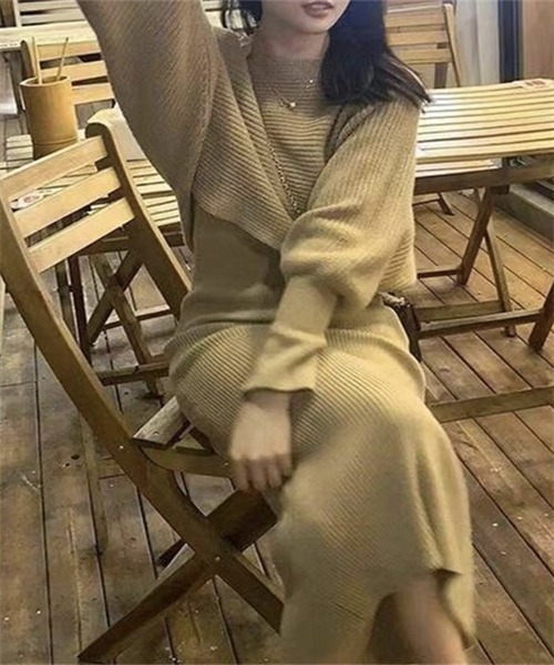 Andrea&co オフショルダーキャミワンピース Andrea&co オフショルダーキャミワンピース （ANDREA＆Co