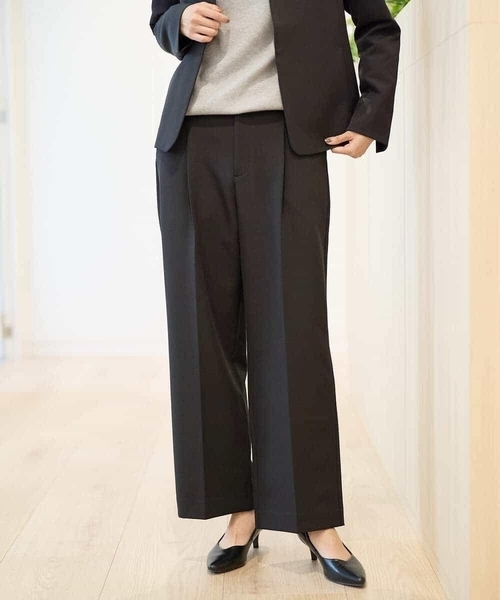 a.v.v（アー・ヴェ・ヴェ） セレモニースーツ スラックス パンツ
