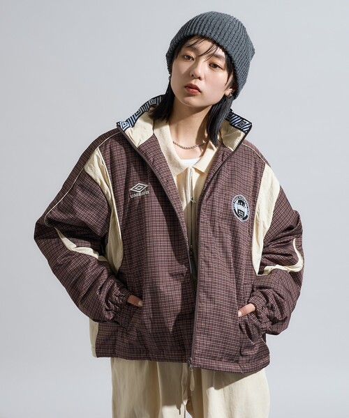 umbro フード付きロングダウンジャケット XOサイズ umbro フード付きロングダウンジャケット XOサイズ