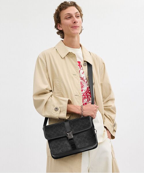 【新品】コーチ　リーグ メッセンジャー バッグ・シグネチャー キャンバス COACH（コーチ） ショルダーバッグ リーグ メッセンジャー バッグ