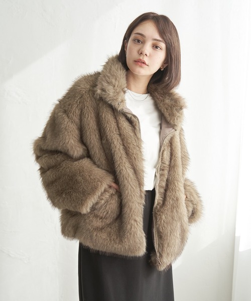 Penny Pritchard ファー付きジャケット Charlotte Simone Cropped Penny Jacket by Charlotte Simone - Pickle