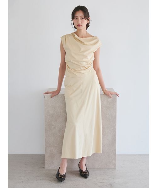Mila Owen シルキータッチトップス×スカートSET UP Mila Owen（ミラオーウェン） ワンピース シルキータッチトップス