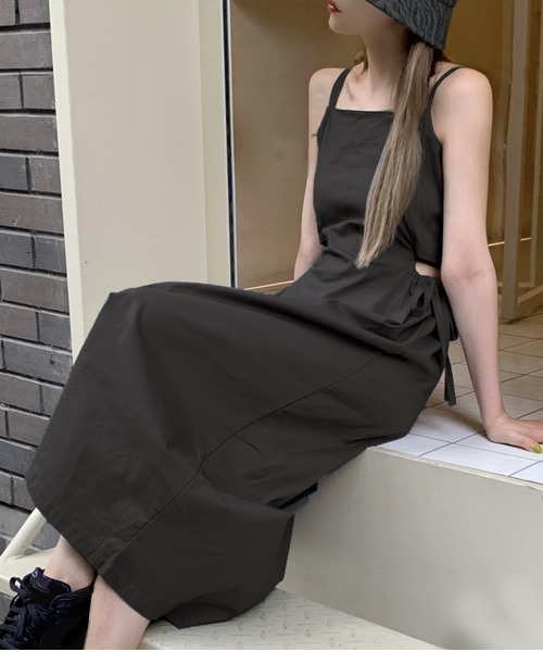 ワンピース サイドカットアウトキャミロングワンピース : ZOZOTOWN