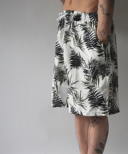 d）aresut 水着 「 (d)aresut / ダレスト 」 総柄 メンズ 水着 / 海