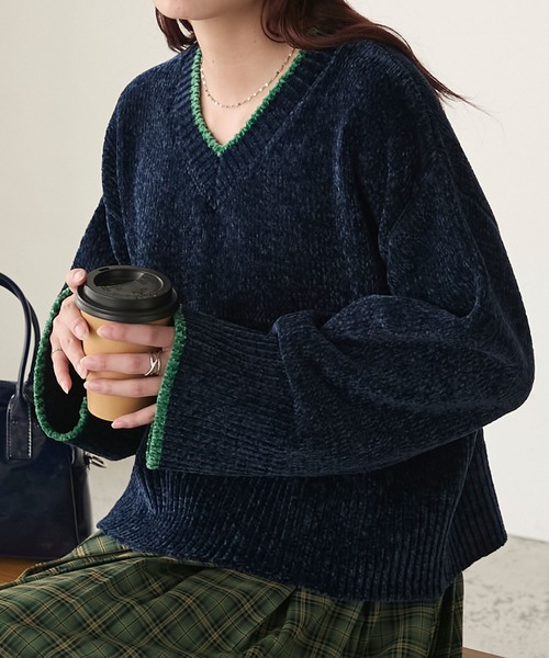 BONLECILL（ボンルシール） ニット セーター ベロアモール配色Vニット
