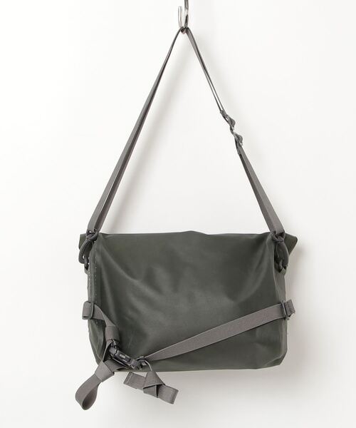 old mont-bell モンベル　グレー　メッセンジャーバッグ mont-bell モンベル＞ Messenger Bag S メッセンジャーバッグS