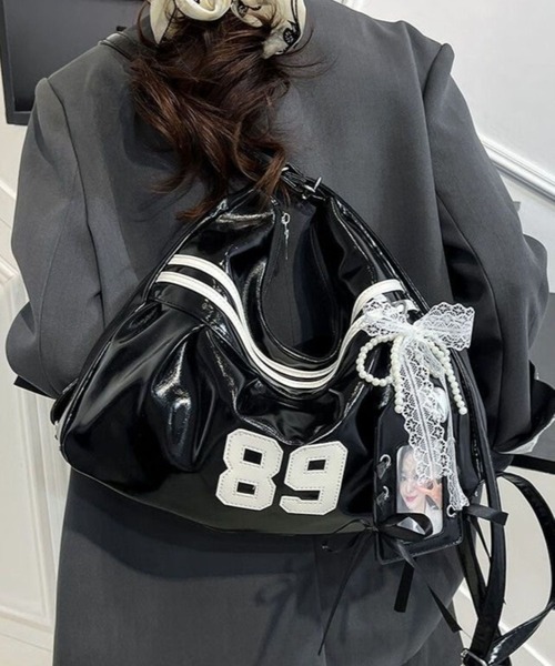 専用ページ　ショルダーバッグ CANVAS+ ショルダーバッグ バッグ 「CANVAS+」パスケース×チャーム付き