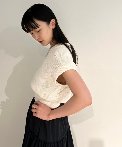 「emmi」 ノースリーブニット ONE SIZE ベージュ レディース_画像7