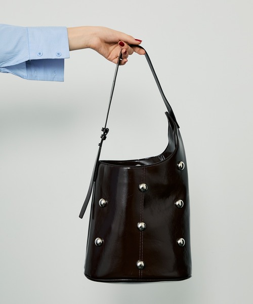 uyu. トートバッグ スタッズ付きデザイントートバック レディース