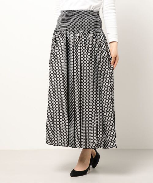 INED（イネド） フレアスカート 11号 ベージュ レディース : ZOZOTOWN