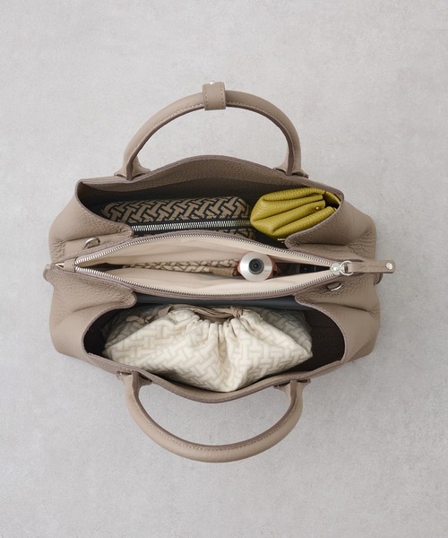 IACUCCI（イアクッチ） 2WAYバッグ FREE グレイッシュベージュ