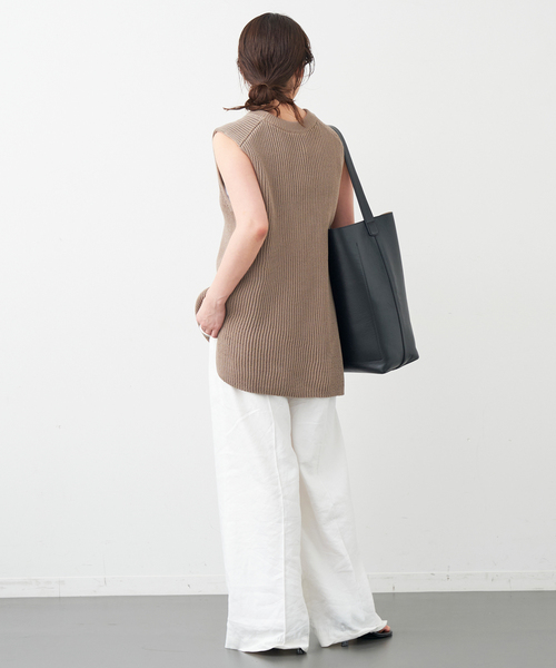 新品　タグ付き　ワイドパンツ　OUVRAGE CLASSE Deuxieme Classe（ドゥーズィエムクラス）の「サテンタック
