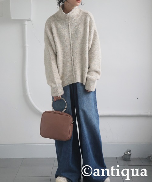 antiqua（アンティカ） ニット セーター ブークレハイネックニット