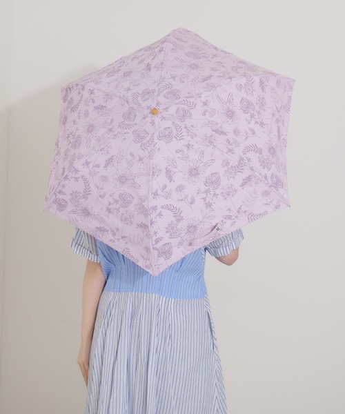 新品 可憐花柄刺しゅう タッセル飾り バンブーハンドル 晴雨兼用傘 アイボリー 新品 可憐花柄刺しゅう タッセル飾り バンブーハンドル 晴雨兼用
