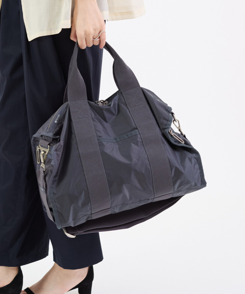 LeSportsac ボストンバッグ ESSENTIAL MEDIUM DUFFLE シャドウ