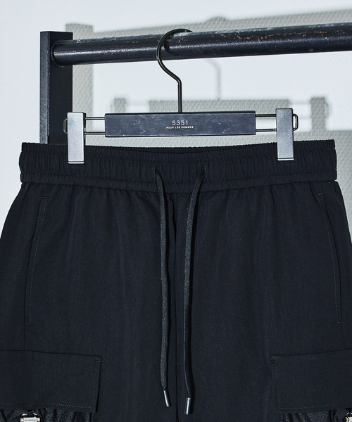 5351 POUR LES HOMMES レザー装飾カーゴパンツ 5351 POUR LES HOMMES カーゴパンツ 「25S/S」ストレッチ メンズ
