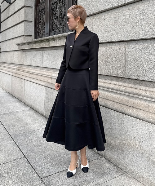 ジェンヌ　ウール100%ドレスコート M タグ付き　新品未使用　ブラック ジェンヌ ウール100%ドレスコート M タグ付き 新品未使用 ブラック