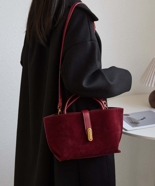 LA VORAGINE（ラ ヴォラジネ） ショルダーバッグ バッグ PUレザー