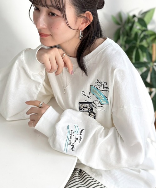 ホワイト 長袖シャツ 刺繍ロゴ 値下げ早い物勝ち classicalelf（クラシカルエルフ） tシャツ ゆるさの中に「ちょうど