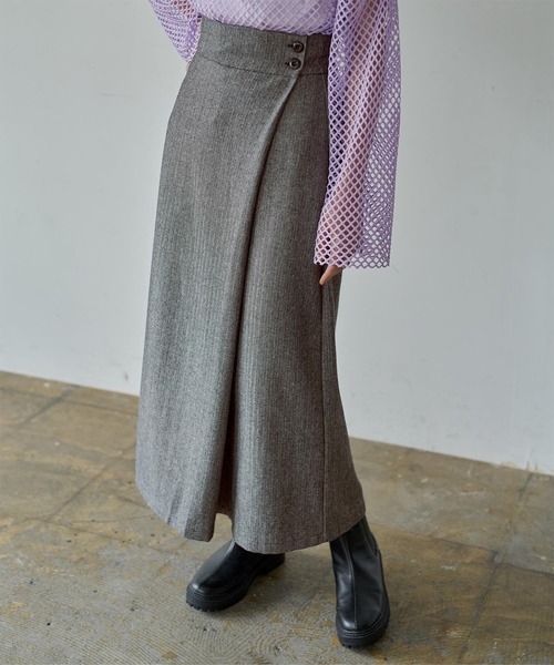 未使用 ヘリンボーンパターン スカート グレー 未使用 ヘリンボーンパターン スカート グレー