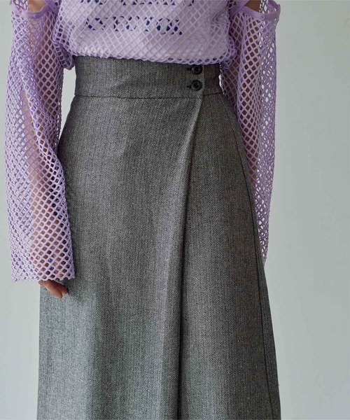 未使用 ヘリンボーンパターン スカート グレー ヘリンボーンツィードタックスカート | human woman（ヒューマン