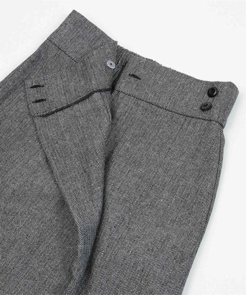 未使用 ヘリンボーンパターン スカート グレー ヘリンボーンツィードタックスカート | human woman（ヒューマン