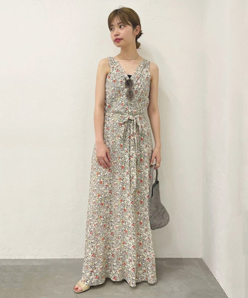 エディットフォールル　マルチフラワーマキシドレス　ロングワンピース EDIT. FOR LULU（エディットフォールル） ワンピース マルチフラワー