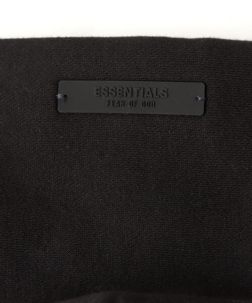 FOG ESSENTIALS（エフオージーエッセンシャルズ） パーカー Fear of