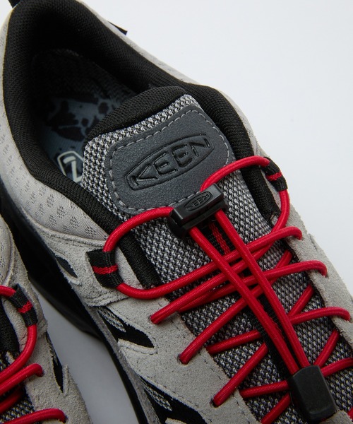 KEEN スニーカー グレー/ブラック/レッド KEEN（キーン） スニーカー BAL / KEEN HIGH TRAIL SP WP メンズ