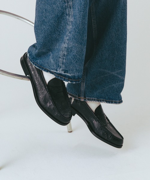 The Kenford Fineshoes ローファー EMBOSSED LOAFERS BLACK