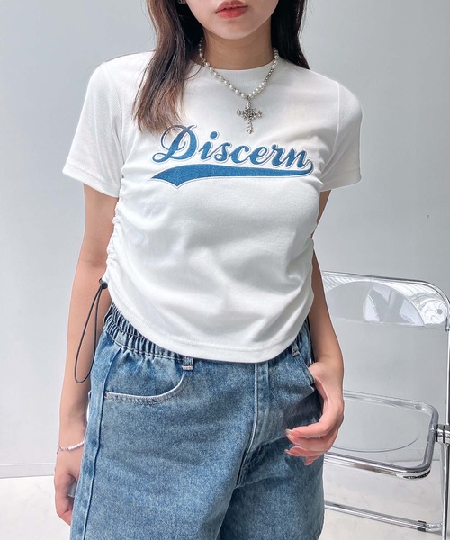 新品未使用PLAVE why？クロップトップTシャツSサイズ AS KNOW tシャツ ○クロップド丈 フロントロゴ サイドドロスト