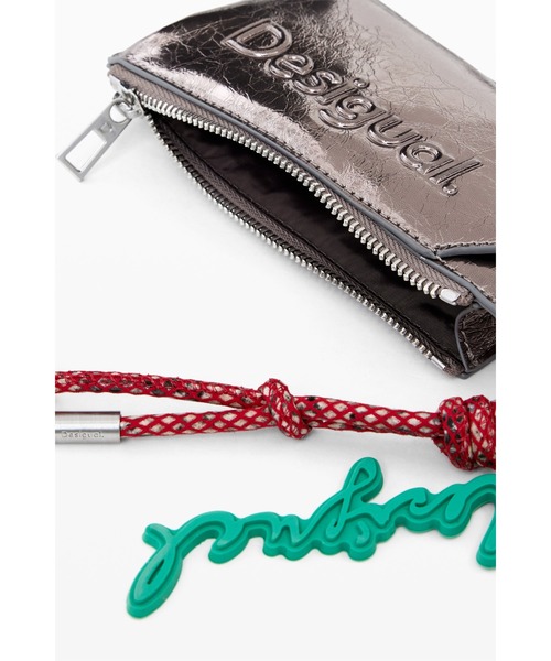 Desigual（デシグアル） 財布 メタリック3Dロゴの中型携帯ホルダー