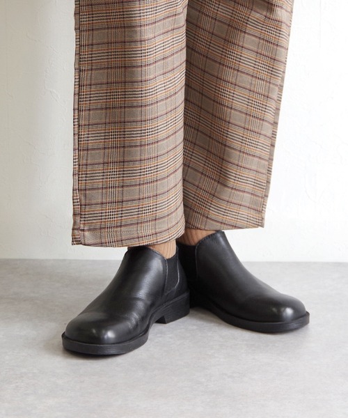 BUENO（ブエノ） ブーツ 本革 オブリークトゥ サイドゴアショート