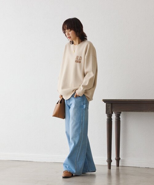 RIVE DROITE バックロゴが目を惹く　アスレチックロゴニット　リヴドロワ RIVE DROITE｜【バックロゴが目を惹く】アスレチックロゴニット