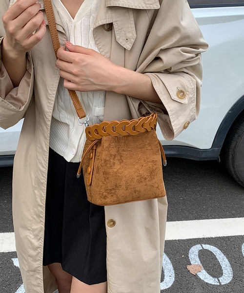 LA VORAGINE（ラ ヴォラジネ） ハンドバッグ 2WAYレトロ マラード