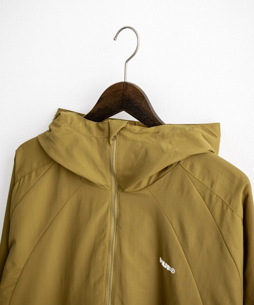 HUF（ハフ） ナイロンジャケット ALL CAPS SHELL JACKET オーバー