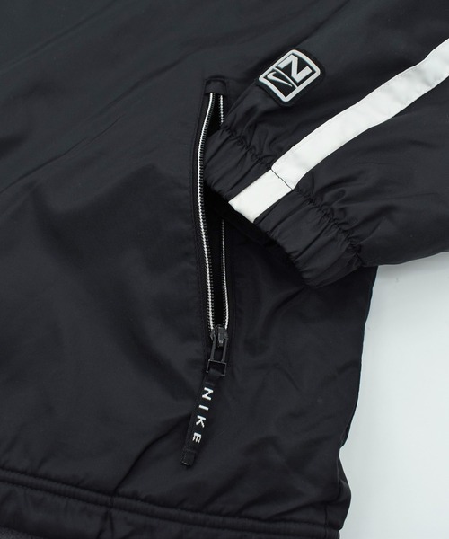 NIKE（ナイキ） ナイロンジャケット 「USED」Y2K NIKE フリース