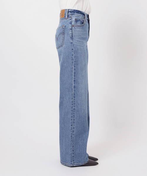 ジーンズ デニム デニムパンツ 別注「LEVI’S」RIBCAGE WIDE LEG：デニム レディースの画像