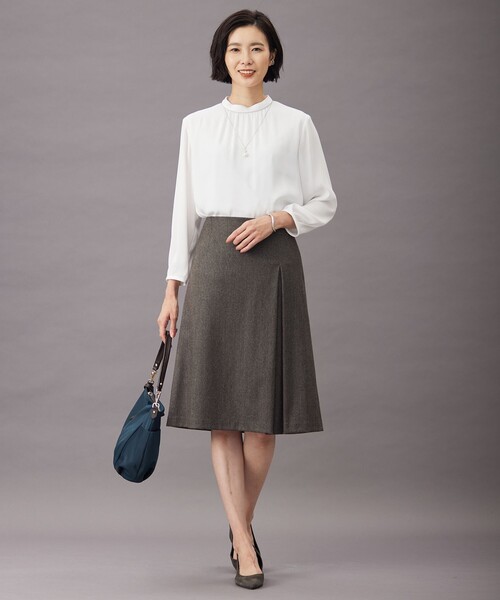 「J.PRESS」 長袖ブラウス MEDIUM ベージュ レディースの画像