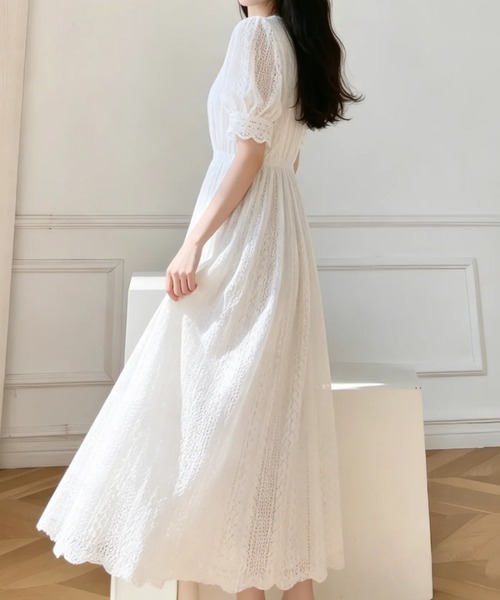 Aelina ワンピース 半袖 Vネックレースパフスリーブワンピース